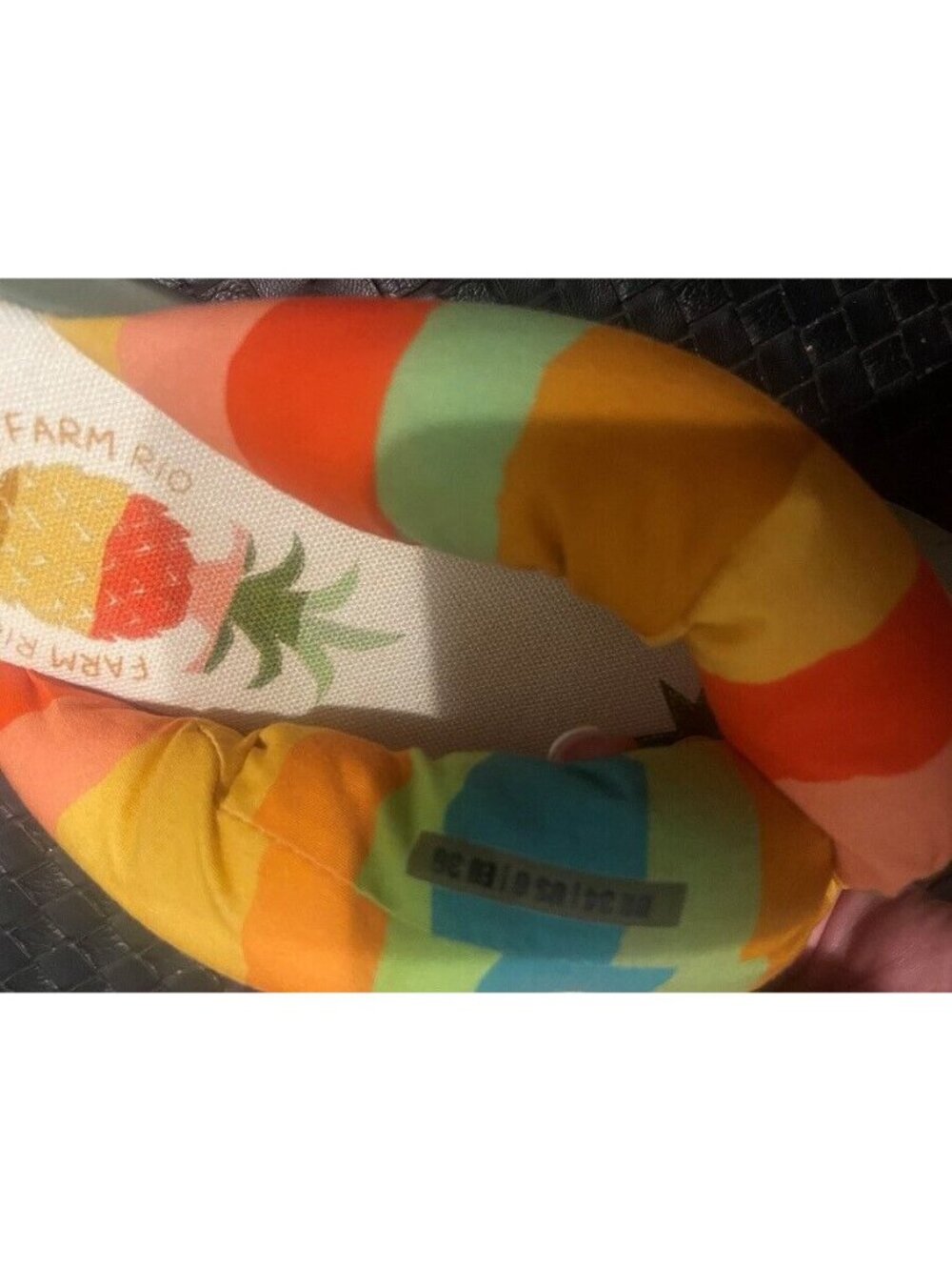 Farm Rio Puffy Rainbow Pineapple Flip Flop Sandals Slides Women US 6 EU 36 New - Picture 3 of 3